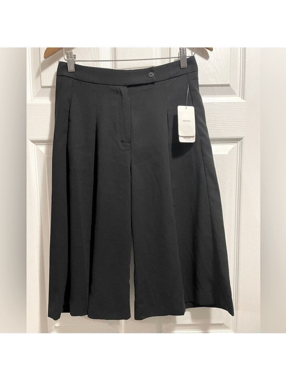 NWT MNG Mango Premium Relaxed Fit Black Culottes Pleated Pants Trousers Sz 2 NEW
